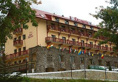 Vacanta de CRACIUN 2014 la Hotel Rozmarin 4* / Predeal prin agentia de turism ADVENTURE TRAVEL.