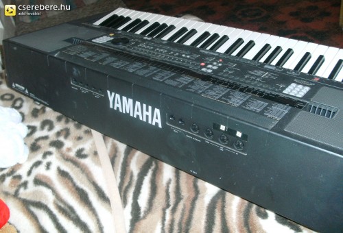 ORGA YAMAHA PSR