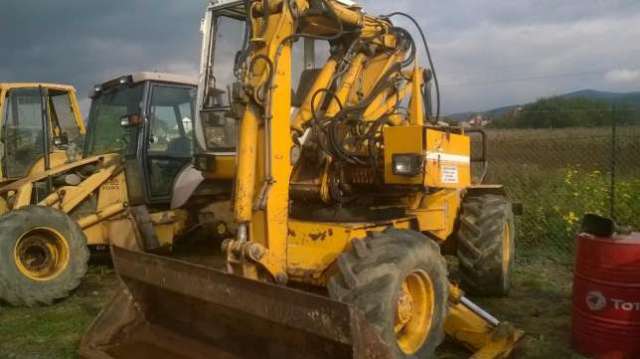 Excavator Mecalac dezmembrez