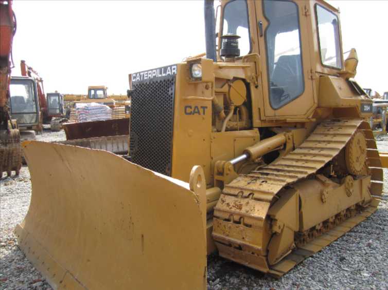  Buldozer CAT D6H Dezmembrez