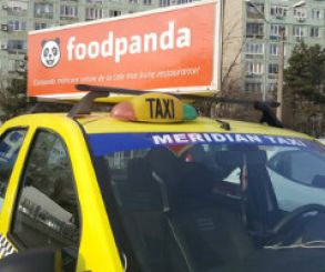 Publicitate pe taxi Bucuresti, campanie Food Panda