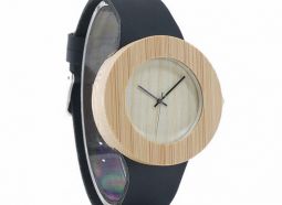 ceasuri din lemn exceptionale