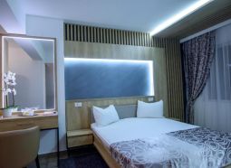 hotel tomis mamaia