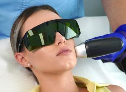 Epilarea facială cu laser Soprano