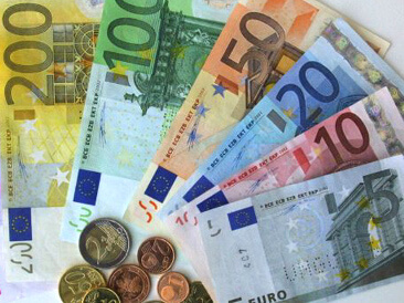 Record mondial: Portugalia a confiscat peste 380.000 de euro falsi