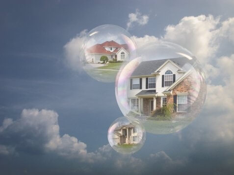 Se apropie o noua bula? Preturile imobiliarelor cresc "ametitor" in Europa, unde politica monetara e rupta de realitate