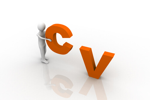 CV, cum sa scrii un CV bun, sfaturi scriere CV, recrutori, metode recrutare, candidati la job, angajatori