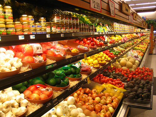 hipermarketuri, concurenta neloiala, micii comercianti