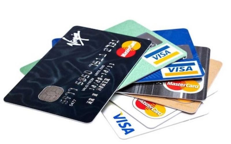 mobilPay: cumperi online cu cardul chiar dacă nu mai ai bani pe el