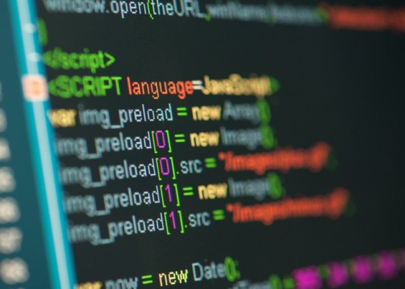 Google le-a plătit hackerilor albi aproape 3 mil. dolari în 2017