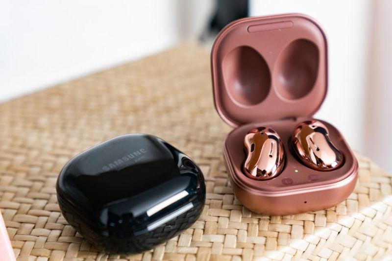 Review Samsung Galaxy Buds Live - lucrurile perfecte pot fi și foarte dureroase