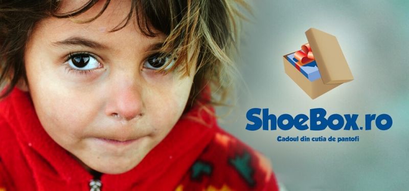 Românii din 12 țări s-au implicat în cea de-a opta ediție a proiectului ShoeBox – Cadoul din Cutia de Pantofi, în care circa 100.000 de copii vor primi gratuit cadouri de Crăciun