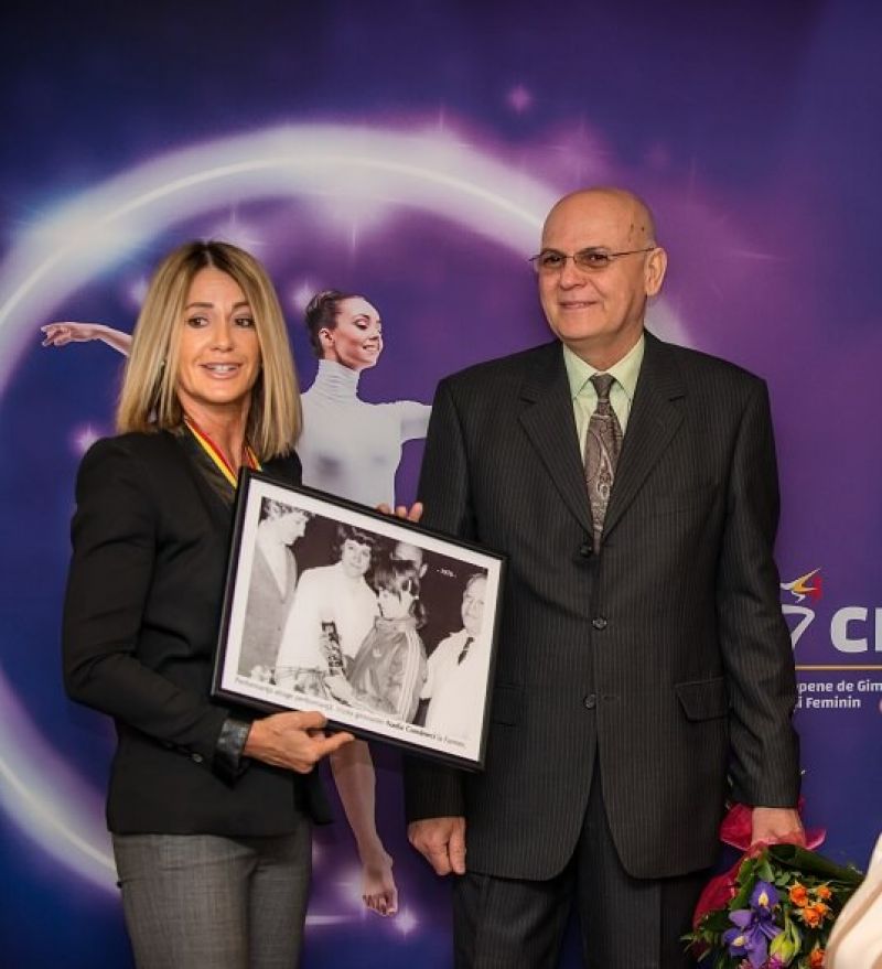 Nadia Comaneci in vizita la Farmec