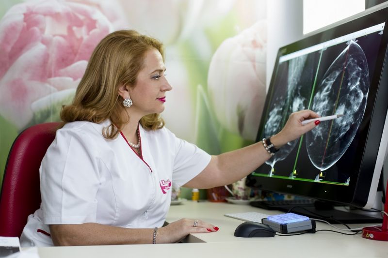 Mamograf digital cu tomosinteza 3D