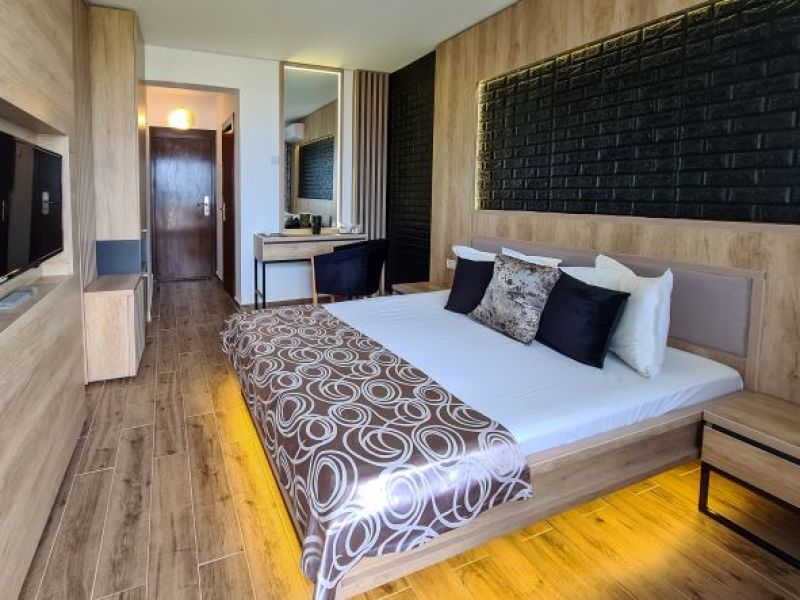 hotel tomis mamaia